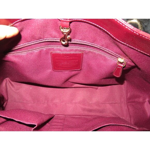 Coach 2014 Peyton Oxblood Saffiano Leather Chain Tote with expandable sides - Picture 7 of 14